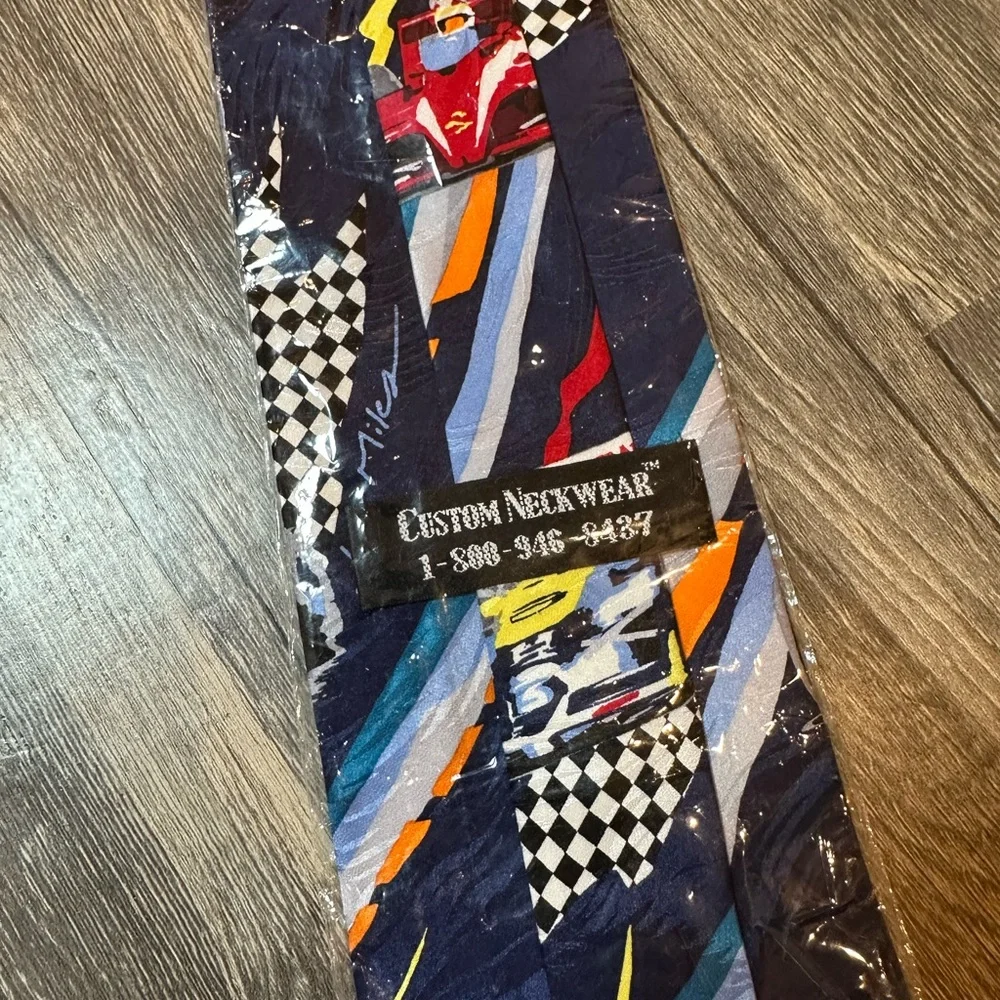 Indianapolis 500 Race Car Silk Necktie Indianapolis Motor Speedway Navy NWT